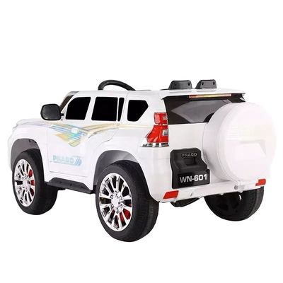 Estilo 2.4GHz control remoto Conducir en coche con MP3 y puertas abiertas para niños coche eléctrico