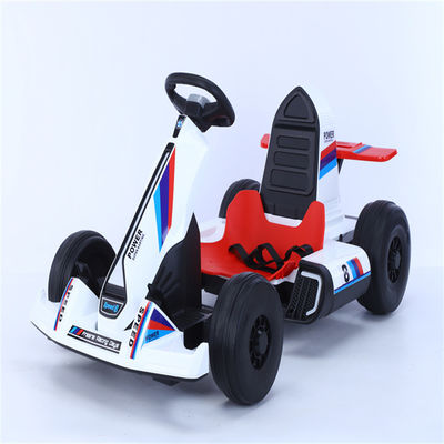 14 años de edad de automóvil de diseño de moda paseo en un coche de karting con dos motores a un precio asequible