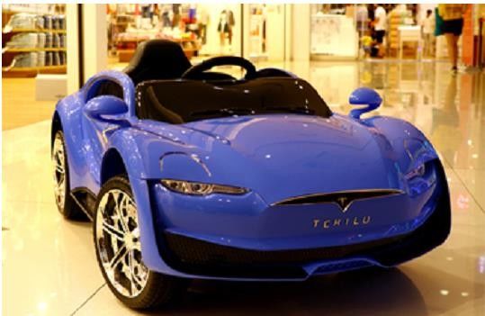 2023 Ride eléctrico de los niños en el coche con control remoto 12V de cuatro ruedas de dos plazas