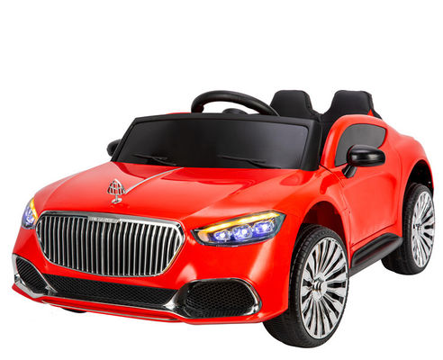El control remoto eléctrico de los niños para viajar en un coche de juguete para niños menores de 10 años y divertido