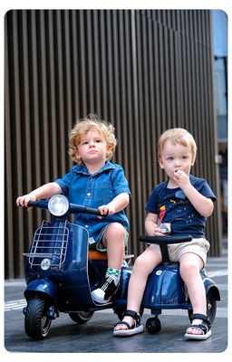 Juguetes de motocicleta de moda para niños con ruedas poderosas música y luces 40HQ carga 420pcs
