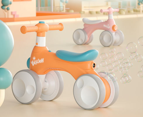 Tamaño del producto 56*30*45 Carruaje de cuatro ruedas para niños con música y dispositivo de burbujas