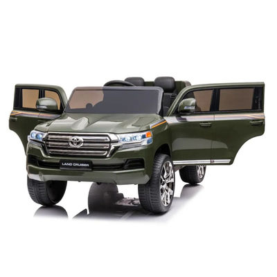 Conducción por control remoto en el coche para niños 2022 Diseño con licencia Land Cruiser coche eléctrico infantil