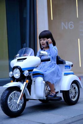 Unisex Batería operada pintura Negro eléctrico niños paseo en motocicleta coche niños