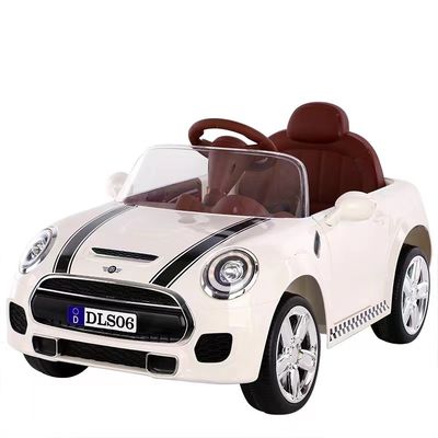 Coche de cuatro ruedas de 12 V con control remoto 2.4G y amortiguador de choques Tamaño del producto 103*59*50
