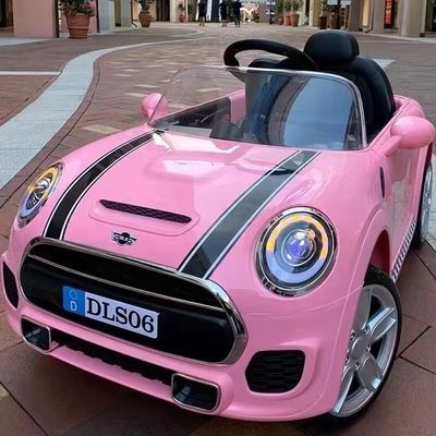 Coche de cuatro ruedas de 12 V con control remoto 2.4G y amortiguador de choques Tamaño del producto 103*59*50