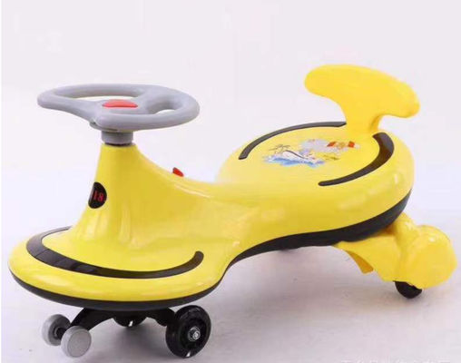 Tamaño de cartón 72x21.5x31.5cm Max carga 30kg Paseo en el equilibrio del bebé bicicleta coche para niños