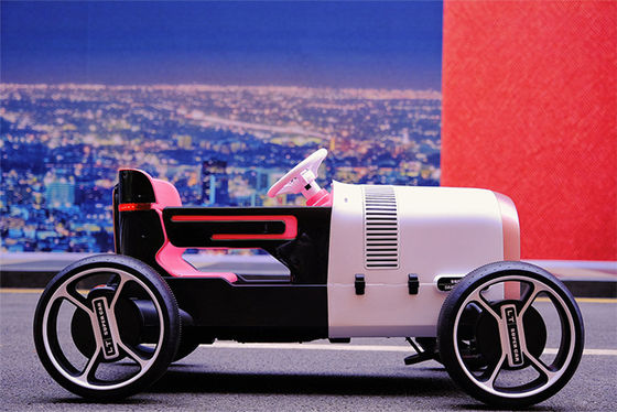 Coche eléctrico de 12 V con control remoto de 2.4G para niños que conducen en 4 ruedas 2022 más nuevo