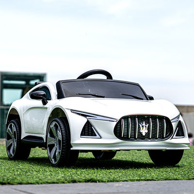 14 kg de peso bruto viajar en juguete multifuncional coche eléctrico para niños con música LED