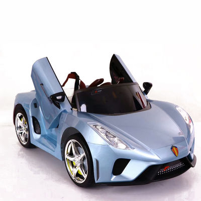 Unisex niños 12v coche eléctrico con control remoto doble conducción música y función de swing