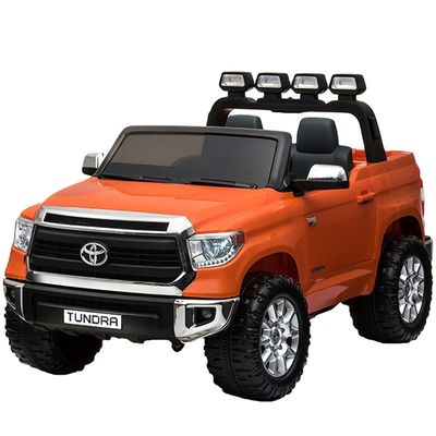 Coche de juguete eléctrico para niños 6V Un botón de arranque / luz / música 2.4G control remoto