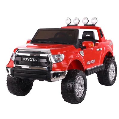 Coche de juguete eléctrico para niños 6V Un botón de arranque / luz / música 2.4G control remoto