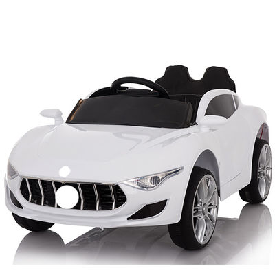2 asientos Ride On Toys Coche eléctrico para niños de 2 años con 2.4G R / C / Luces LED / Música