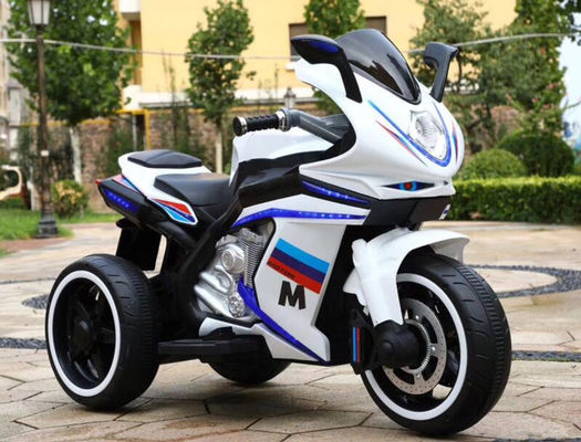 Niños de 2 a 8 años de edad montan en motocicleta con música y luz / batería recargable de 12V