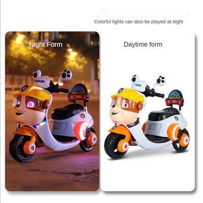 Motocicleta infantil de tres ruedas con luz y música Tiempo de carga 8-10 horas