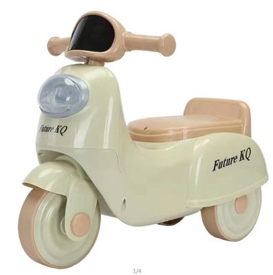 Scooter Baby Car con música y luces HD G.W 2.6kg Tamaño de cartón 55*26*32CM