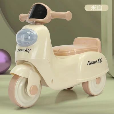 Scooter Baby Car con música y luces HD G.W 2.6kg Tamaño de cartón 55*26*32CM