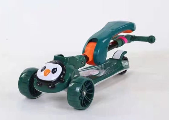 Scooter de pedales de ruedas grandes Niños con asiento/Scooter de patada de bebé Venta para niños Peso neto 15,2 kg