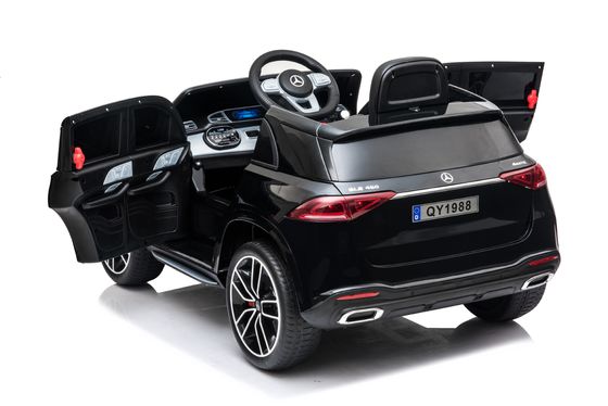 El coche eléctrico para niños con control remoto 2.4G y batería larga