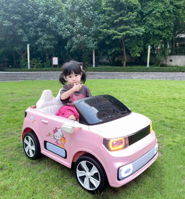 Viaje eléctrico de plástico en un coche de juguete de 12 voltios para niños con control remoto de educación temprana