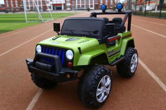 Batería Alimentada Al aire libre En el coche de juguete para niños asientos dobles 12V eléctrico 118 * 69 * 79cm