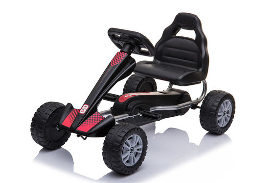 Deja que tus hijos se diviertan con nuestros pedal karts para niños asequibles