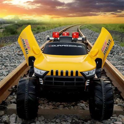 Blanco Rojo Amarillo Verde Carro eléctrico para niños con tijeras Puertas 128pcs 40HQ